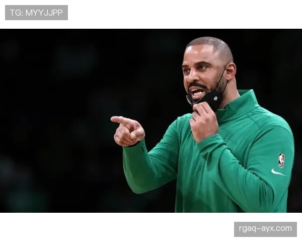 格拉纳达防守体系全面升级，新赛季剑指钢铁防线