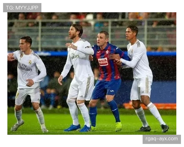 巴黎关键战表现不稳定，对赛季竞争格局带来阶段性变化