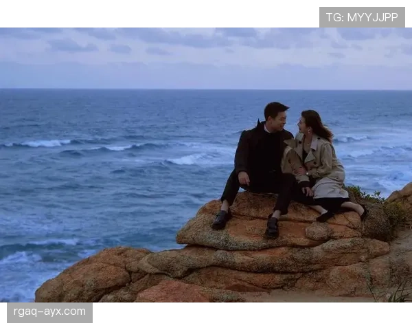 谌利军随手一件外套，我的衣柜都自愧不如